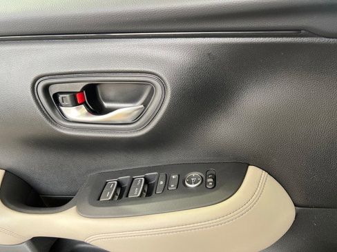 Used 2024 Honda HR-V EX-L image 29