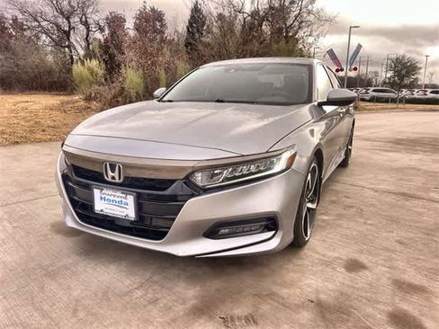 Certified 2018 Honda Accord Sport image 2