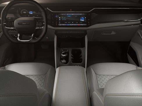 New 2026 Jeep Cherokee Overland image 5