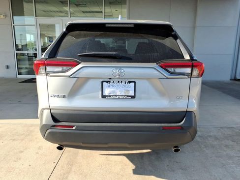 Used 2023 Toyota RAV4 LE FWD image 4