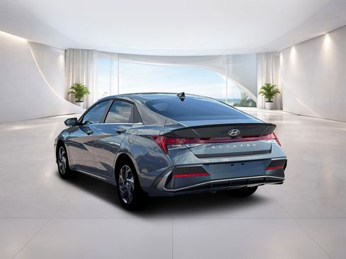 New 2026 Hyundai Elantra SEL Sport Premium FWD image 5
