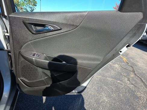 Used 2022 Chevrolet Malibu LT image 13