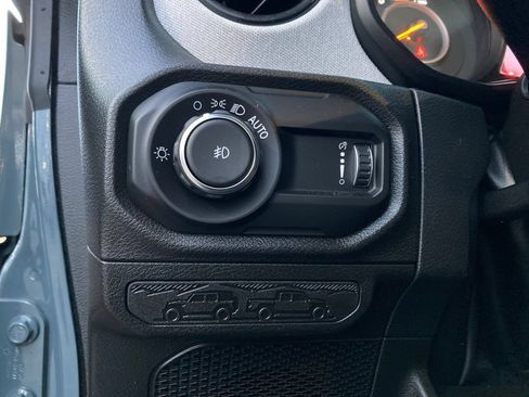 Used 2026 Jeep Wrangler Unlimited Sport AWD/4WD image 14