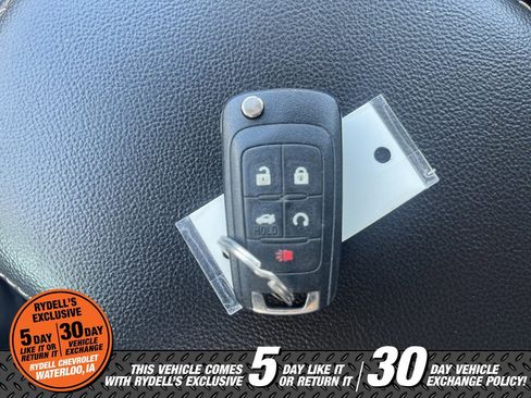 Used 2017 Chevrolet Impala Premier image 41