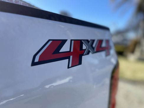 Used 2019 Chevrolet Silverado 2500 LT AWD/4WD image 67