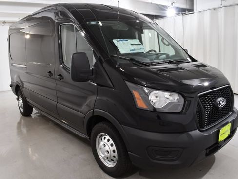New 2026 Ford Transit 250 148 Medium Roof Extended AWD w/ Load Area Protection Package image 5
