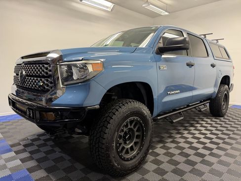 Used 2021 Toyota Tundra SR5 w/ SR5 Leather Package AWD/4WD image 3