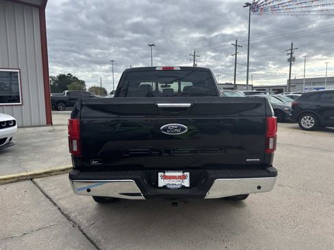 Used 2019 Ford F150 Lariat w/ Equipment Group 502A Luxury image 6