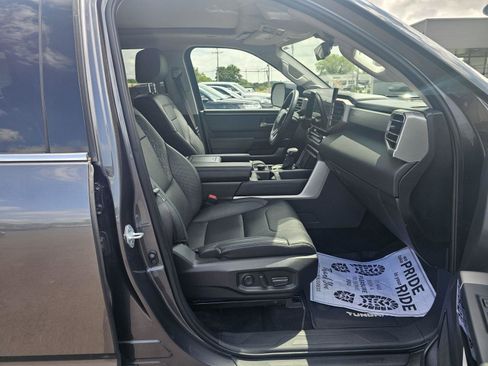 Used 2022 Toyota Tundra Limited image 13