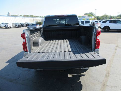 Certified 2026 Chevrolet Silverado 1500 LT AWD/4WD image 9