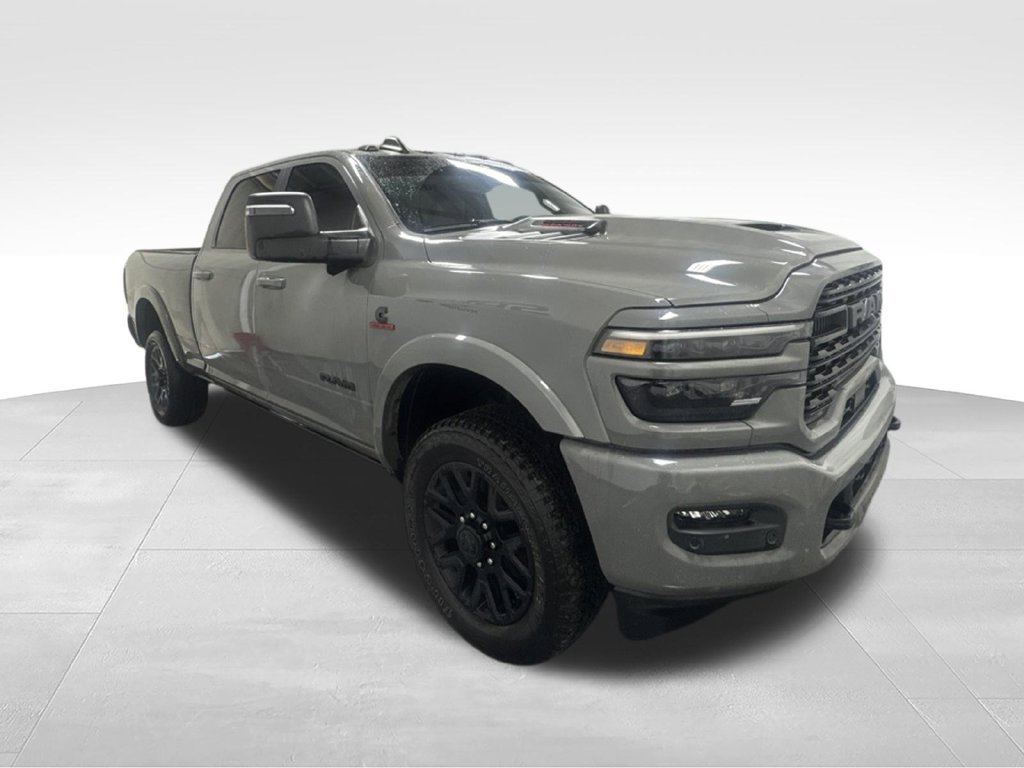 Used 2025 RAM 2500 Limited AWD/4WD image 4