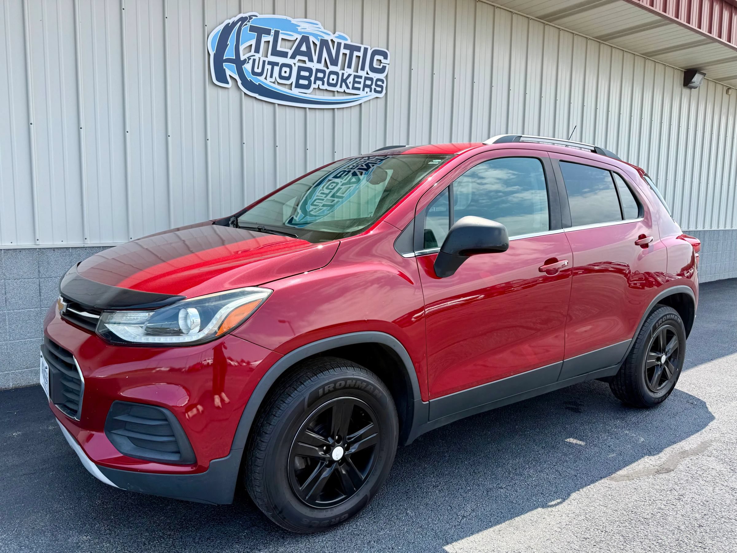 Used 2019 Chevrolet Trax LT AWD/4WD image 1