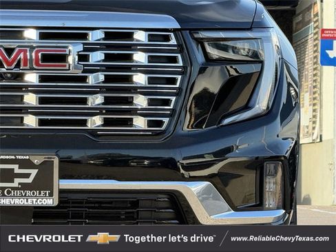 Certified 2025 GMC Acadia Denali image 4