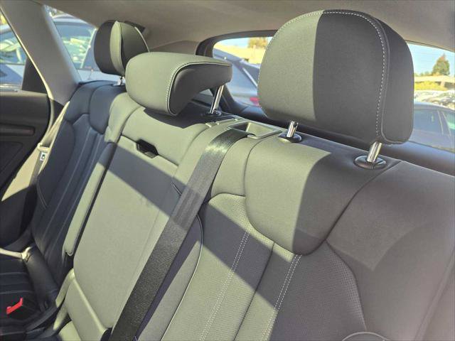 Used 2023 Audi Q5 2.0T Prestige w/ Prestige Package AWD/4WD image 19