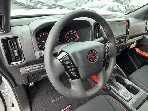 New 2026 Nissan Frontier PRO-4X w/ Tow Package AWD/4WD image 31