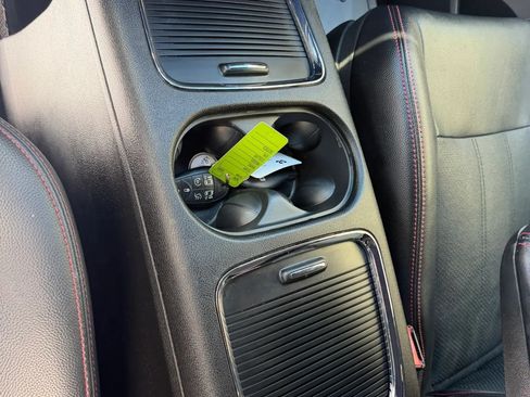Used 2019 Dodge Grand Caravan GT w/ Safety Sphere Group FWD image 15