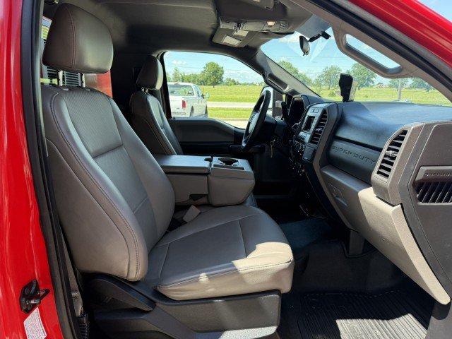 Used 2017 Ford F350 XL w/ Power Equipment Group AWD/4WD image 9