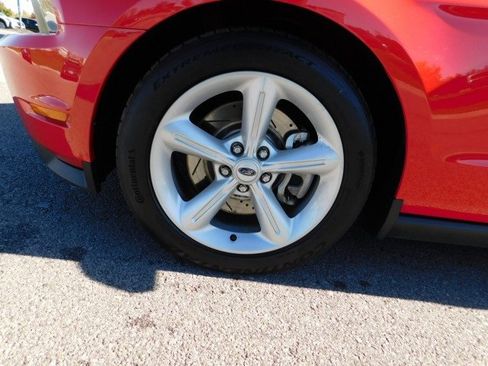 Used 2012 Ford Mustang GT image 8