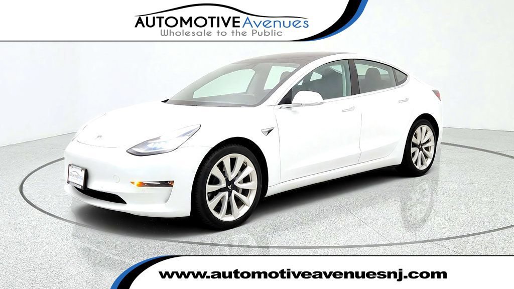 Used 2018 Tesla Model 3 Performance AWD/4WD image 1