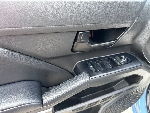 Certified 2026 Toyota Tacoma SR5 AWD/4WD image 12
