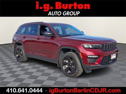 Used 2025 Jeep Grand Cherokee Limited w/ Black Appearance Package