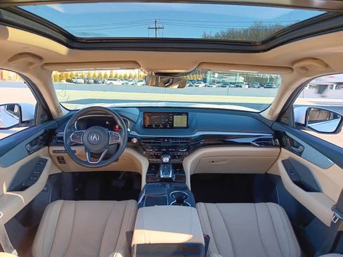 Used 2023 Acura MDX SH-AWD w/ Technology Package image 28