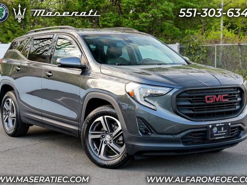 Used 2021 GMC Terrain SLT AWD/4WD image 1