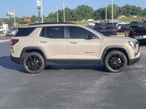 Used 2025 GMC Terrain Elevation w/ Black Edition AWD/4WD image 2