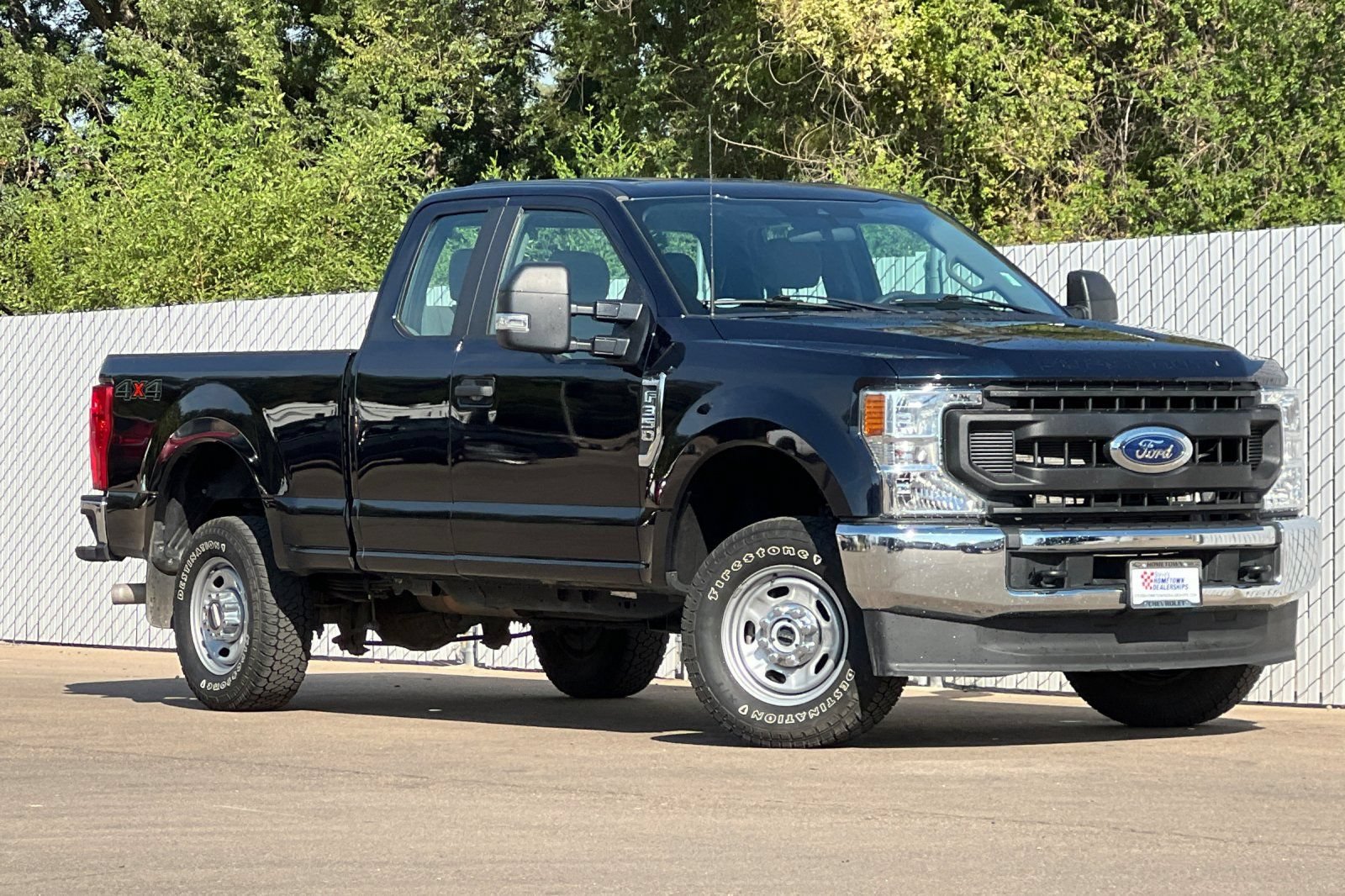 Used 2022 Ford F350 XL w/ Power Equipment Group AWD/4WD image 2