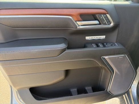 Used 2023 GMC Sierra 1500 Denali w/ Denali Carbonpro Edition image 19