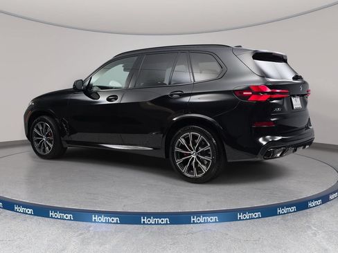 New 2026 BMW X5 xDrive40i w/ M Sport Package AWD/4WD image 7