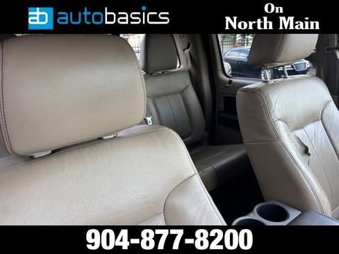 Used 2010 Ford F150 Lariat RWD image 15