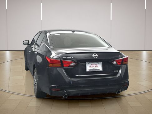 Certified 2025 Nissan Altima 2.5 SR FWD image 6