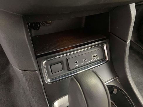 Used 2024 Subaru Ascent Limited AWD/4WD image 22