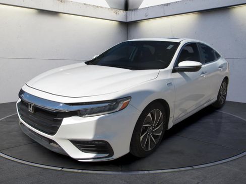 Used 2019 Honda Insight Touring image 1