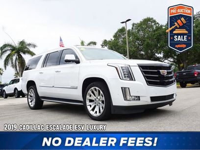 Used 2019 Cadillac Escalade ESV Luxury