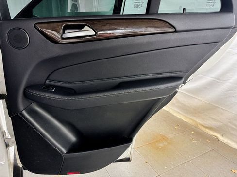 Used 2016 Mercedes-Benz GLE 350 4MATIC image 17