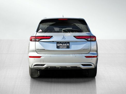 New 2025 Mitsubishi Outlander SEL image 5