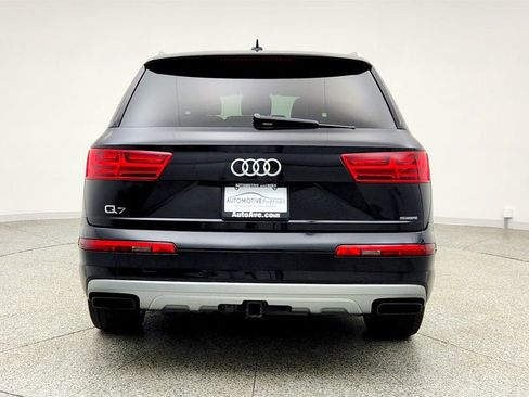Used 2019 Audi Q7 3.0T Prestige AWD/4WD image 6