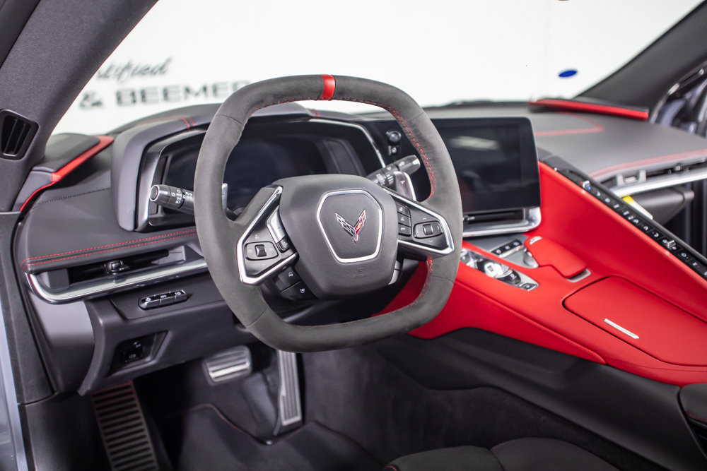 Used 2024 Chevrolet Corvette Stingray Preferred Cpe w/ Z51 Performance Package RWD image 21