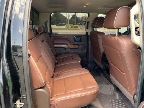 Used 2018 Chevrolet Silverado 1500 High Country AWD/4WD image 15