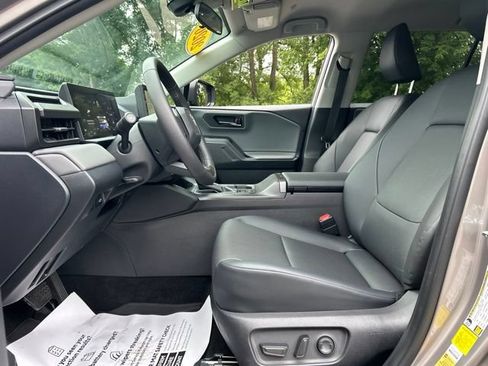 Used 2026 Toyota RAV4 XLE Premium w/ Weather Package AWD/4WD image 19