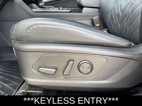 Used 2024 Kia Sportage X-Line w/ X-Line Premium Package AWD/4WD image 11
