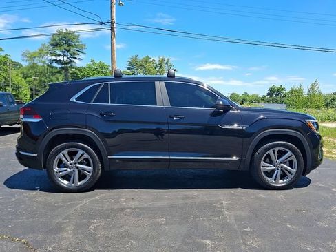 Used 2024 Volkswagen Atlas Cross Sport SEL R-Line AWD/4WD image 7