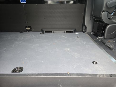 Used 2024 Mercedes-Benz Sprinter 3500 image 21