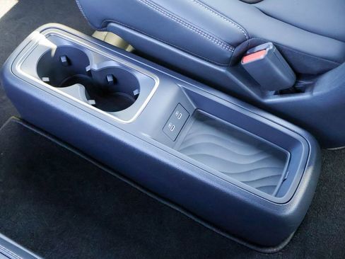 New 2026 Nissan Armada SL image 19