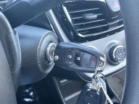 Used 2021 Chevrolet Spark LT image 16