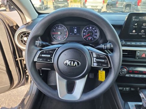 Used 2019 Kia Forte LXS image 24