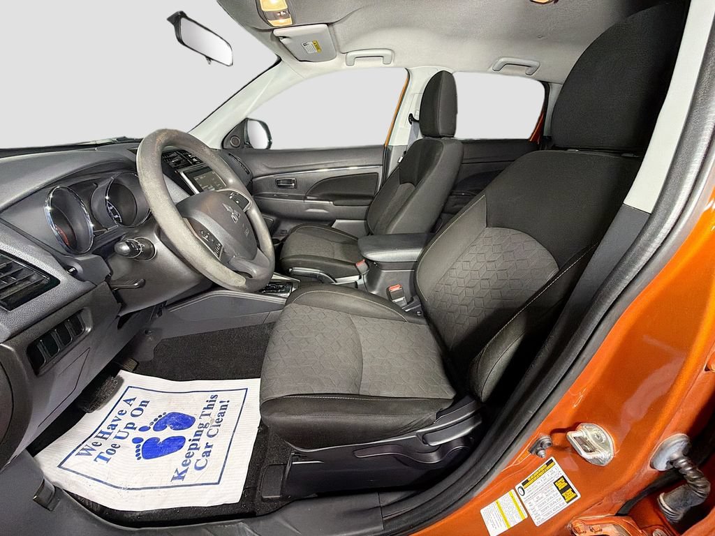Used 2020 Mitsubishi Outlander Sport ES FWD image 19