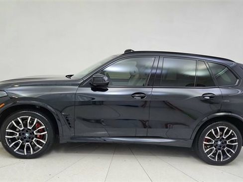 Used 2024 BMW X5 sDrive40i w/ M Sport Package image 10